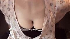 【個撮】bitch ladyboy crossdresses and jerks off wildly