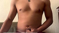 Maluma健身粗屌硬邦邦露出来