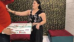 Pizza Guy Pounds Indian Lady's Big Ass for Free Pie!