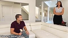 my girlfriend's mom gave me a sloppy blowjob before my date, calling me mommy.