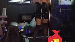 I can't stop laughing during this hilarious blowjob