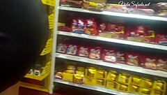 showing off in supermarket