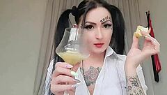 hey dirty boy, wanna taste my sweet apple spit cocktail?