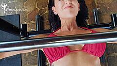 Upper body workout and flex with muscular bodybuilder