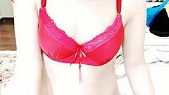 suui, i'm fingering my pussy and masturbating right now