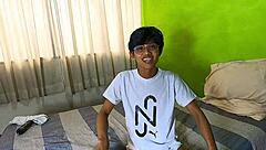 i cant believe im posing naked for my boyfriend aduro amazonfucktour, its so hot and close up in this homemade gay scene with young amateurs