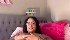 Badkittyyy, show me that squirting pussy?