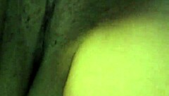 Colombian babe masturbates while dancing, teasing with her moves