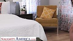 Milf lexi luna commands cock with her big tits