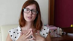 bubbly evie d getting off with fingering