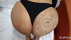 sabrina strong's huge ass opened by garanhão