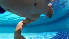 Morena offers shaved pussy to mr matusalem in pool hardcore sex