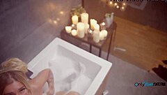 豪华熟女浴缸深喉POV