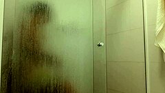 Lunna Real Cums on Victor Hugo's Big Cock in Shower