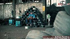 deutsche kurvige amateur milf gets gangbang 😏