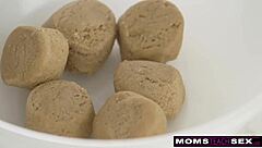 Blonde bunny madison rides molly little