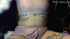 why does pinklypuff's big ass gap in high heels lingerie?