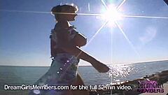 Hot Exhibitionist Wife Mindy Gets Full Nude In Public