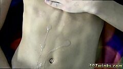 Gay Twinks Giving Intense Bareback Handjobs