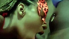 cheguei da academia com tesão e coloquei minha amiga pra me chupar bem gostoso - kemily oliveira trans