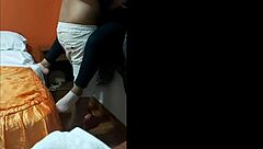 saliendo de la fiesta me llev� una nena muy joven