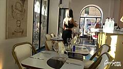 Lylou réalise un de ses fantasmes baiser une grosse bite?