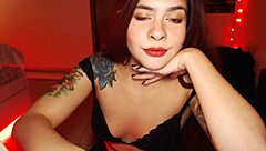 Watch this sensual teen 18+ rubbing her pussy firmly just for you from dominica?