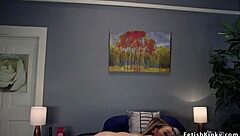 Busty Milf Gapes Anal Lesbians With Strapon