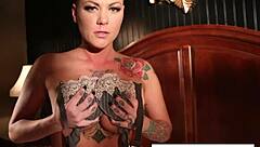 Watch Milf Jezebelle Bond Teasing Her Ass And Pussy In Lingerie!