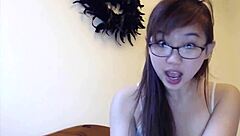 Harriet prepares for AVN in her vlog