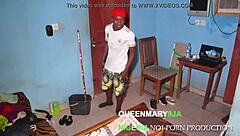 我看她闺蜜被酒店清洁工猛操