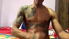 I masturbate during gay massage session