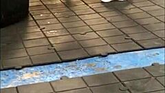 meeting a stranger at the gym