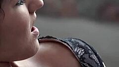 Fetish Babe Receives Oral And Footjob Leading To Facial