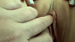 老婆第一次乳交体验