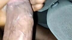 This is my first time fucking with dildo! Orgasm flies!