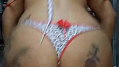 cachorra provokes me to twerk on the dick then i grab and fuck her hard