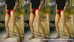 maduro delgado muestra la verga en calzones rojos