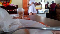 Cristina Almeida, are you flashing in the restaurant?