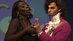 Mystique Flashes Big Tits Outdoors in Las Vegas Public