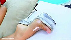 solo fingering session with jane on sapphix, feeling every touch