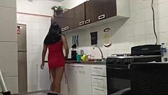 joven cachonda sucks cock and gets pounded hard on camera 😈