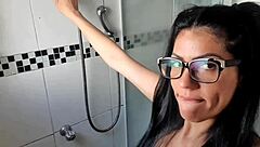 after cumming with finger, i took a relaxing bath, pussy felt swollen and delicious