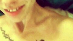 does she make him cum on her face?