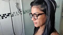 after cumming with finger, i took a relaxing bath, pussy felt swollen and delicious