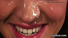 性感美女吸精液被射一脸