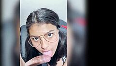 Amateur teen tries her first blowjob and facial