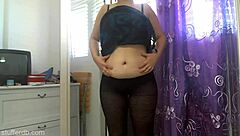 Sexy thick girl showcases her growing body.