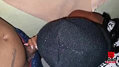 nossa que delicia de preta fudendo na varanda canal do safado