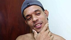 Catadores De Papelão Transando Hardcore E Bareback Com Dois Amigos Negros!